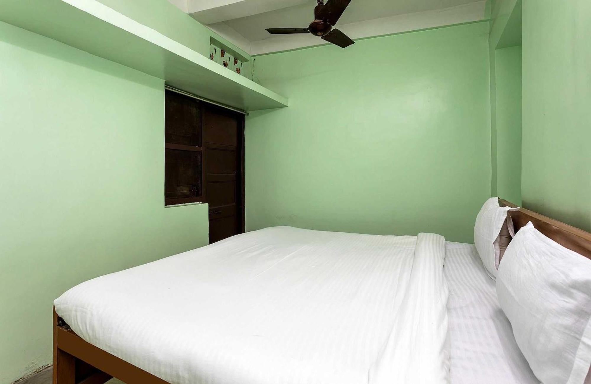 Spot On Hotel Sawera Indore Exterior foto
