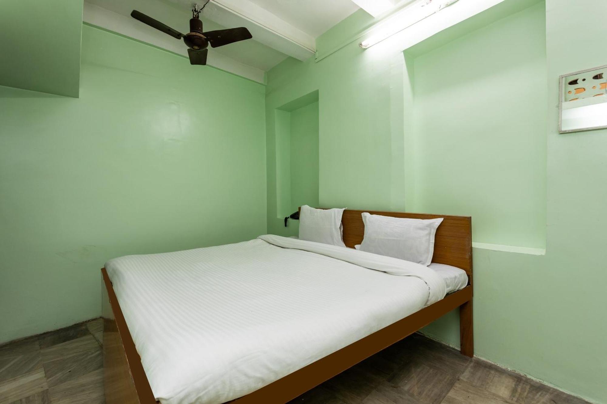 Spot On Hotel Sawera Indore Exterior foto