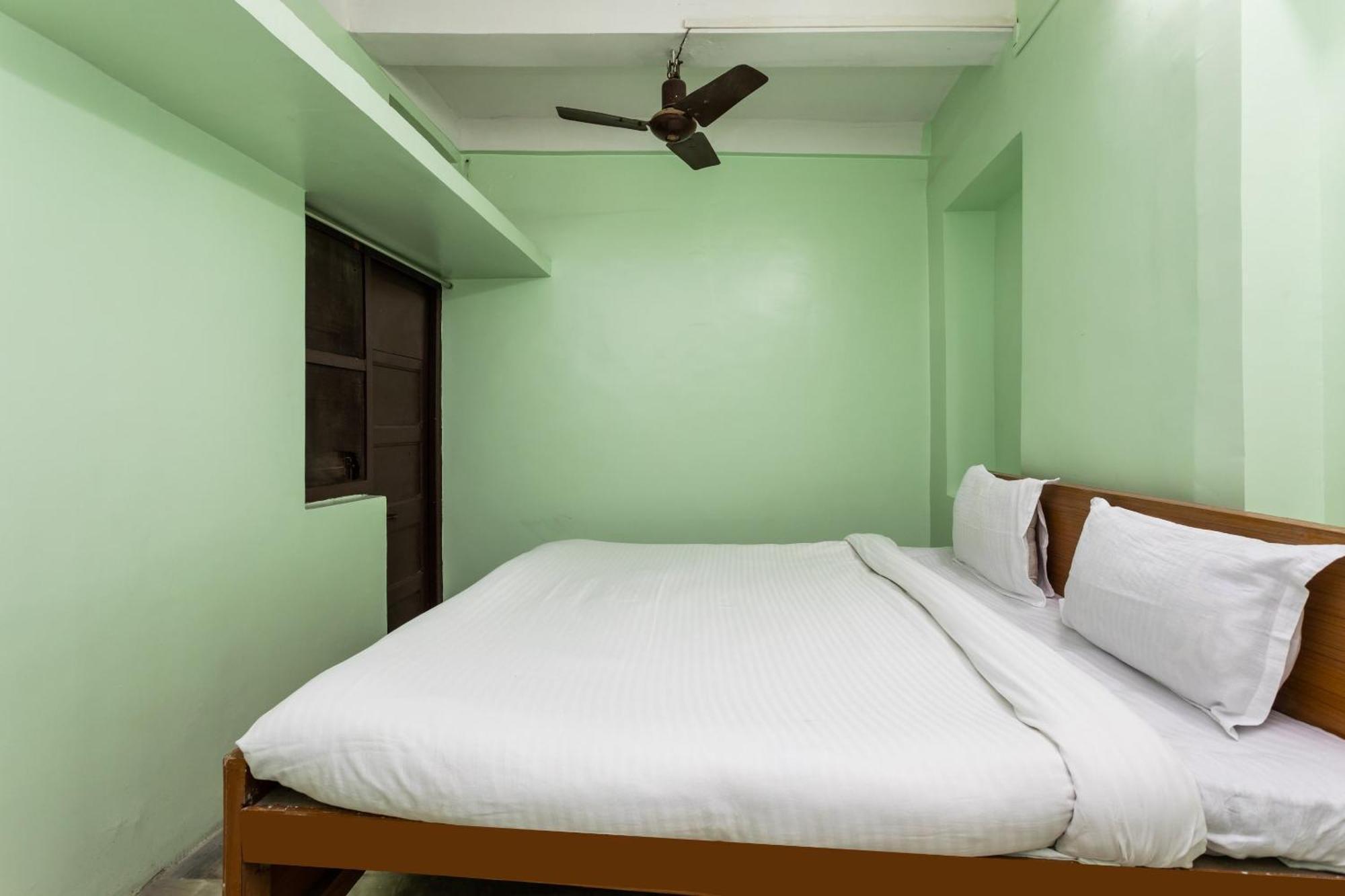 Spot On Hotel Sawera Indore Exterior foto